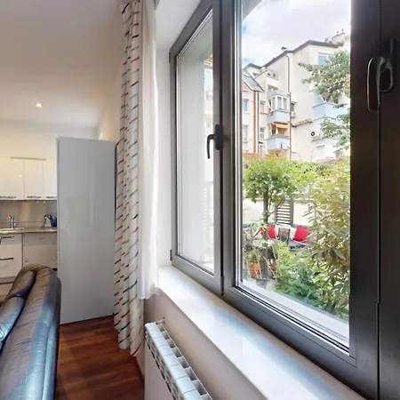 Apartman A Lovely 2br In The Heart Of - Ndk