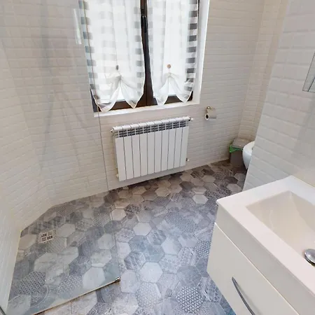 A Lovely 2br In The Heart Of - Ndk